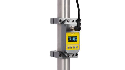 S462 flow meter installed on stainless steel pipe